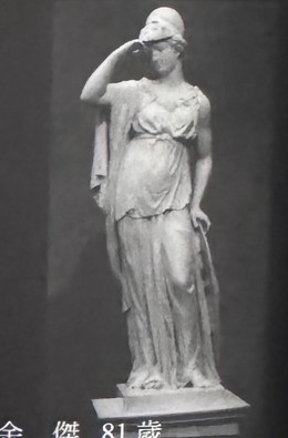 Statue photography by Yu Jie